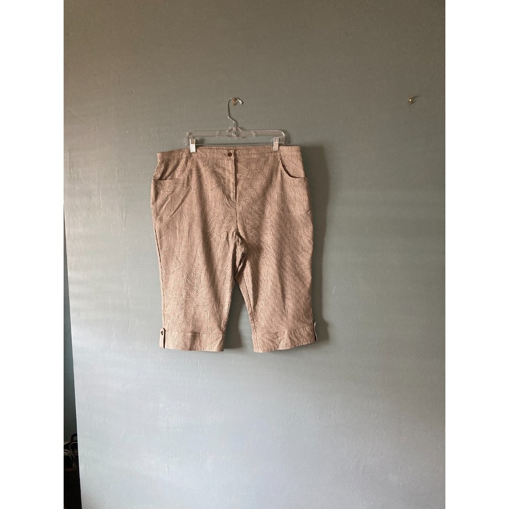 Claire France women's Bermuda shorts plus size 22